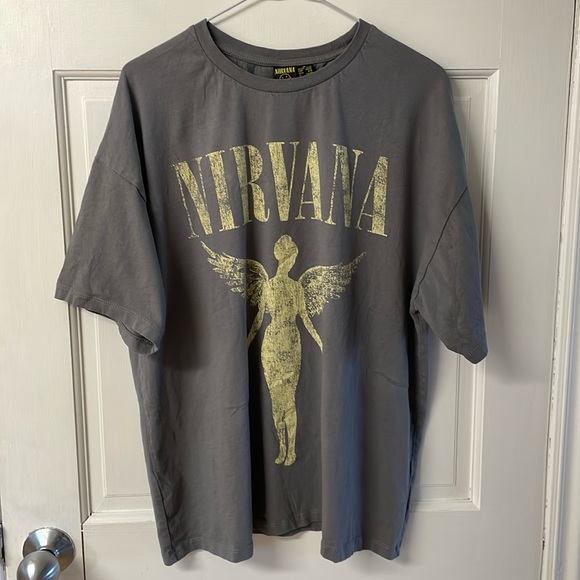 NIRVANA Other - Nirvana t shirt unisex men’s size medium
